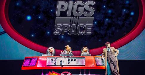 The Doctor Who/Pigs In Space Crossover You Didn’t Know Existed (And Can’t Live Without)